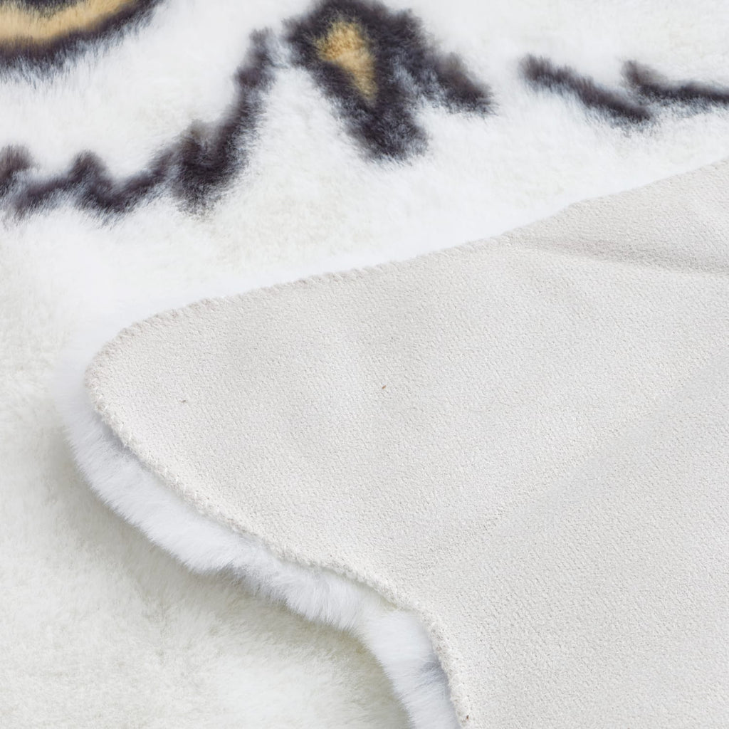 Harry Potter Faux Fur Hedwig Rug, product image 4